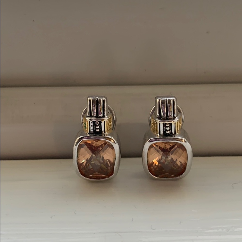 Beautiful silver earrings with topaz color stone